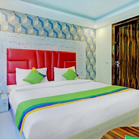 Treebo Trend Smart Signature New Delhi Ngoại thất bức ảnh