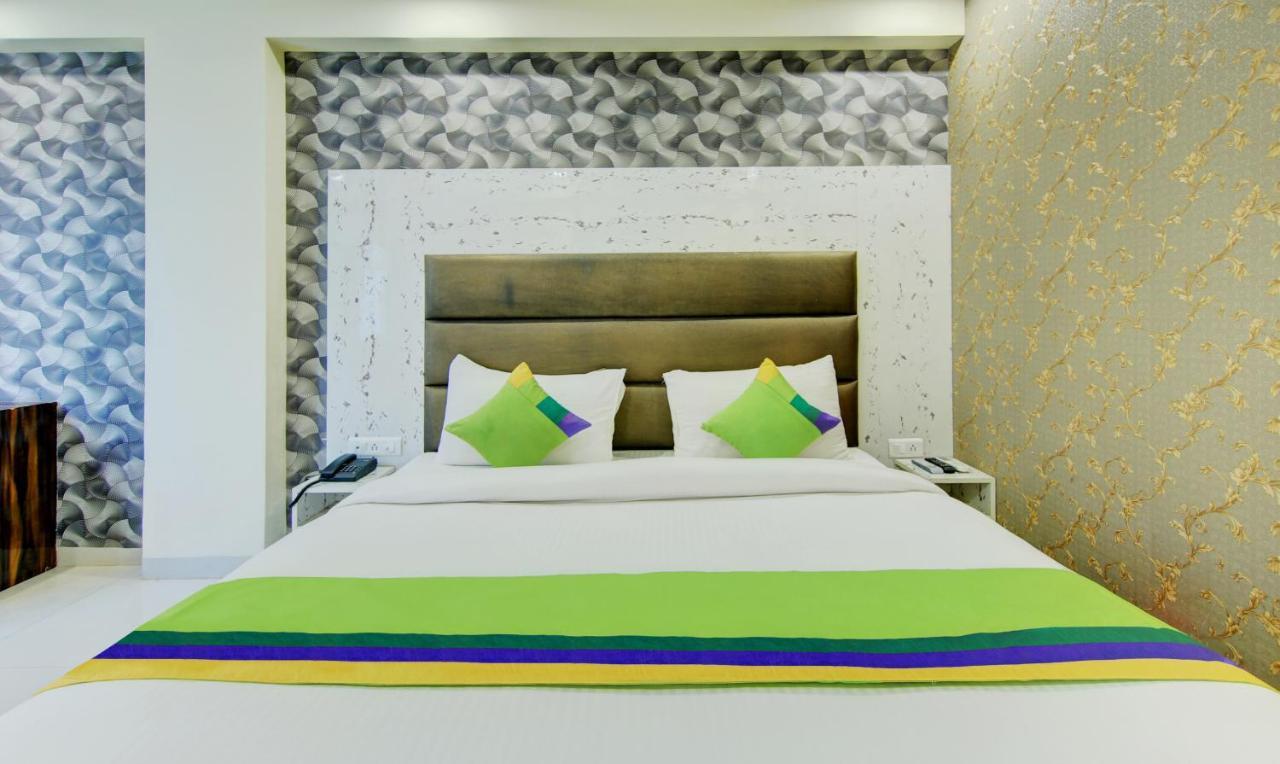 Treebo Trend Smart Signature New Delhi Ngoại thất bức ảnh
