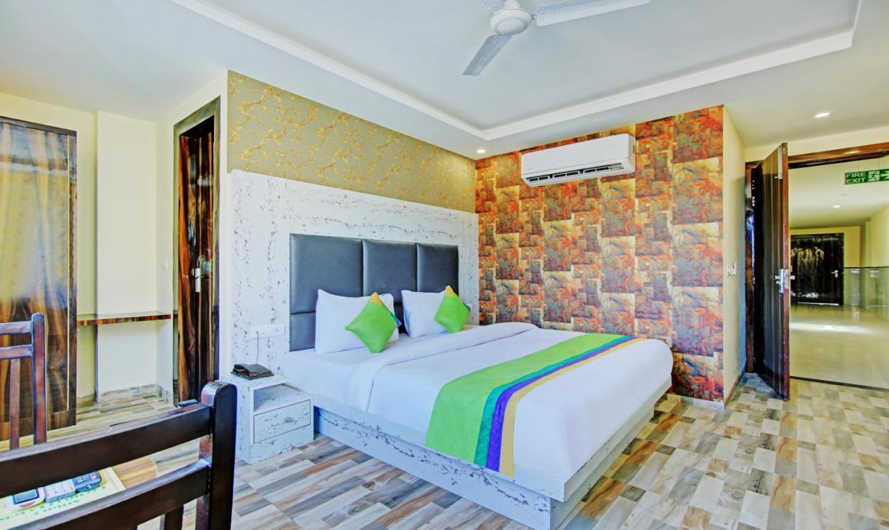 Treebo Trend Smart Signature New Delhi Ngoại thất bức ảnh